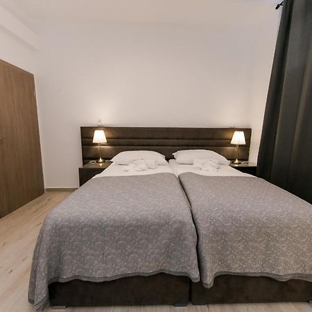 Palomia D Apartment Split Exterior photo