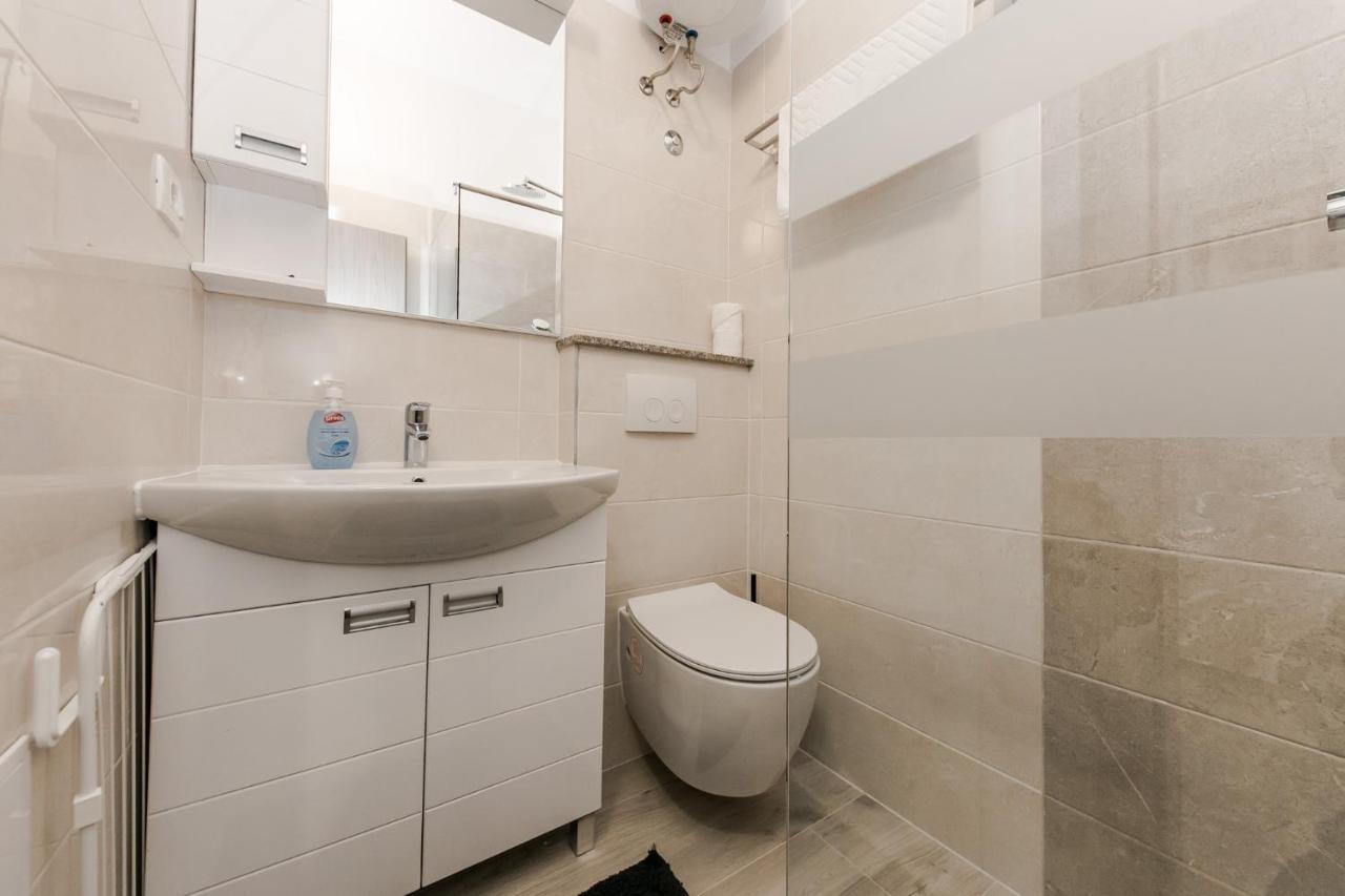 Palomia D Apartment Split Exterior photo